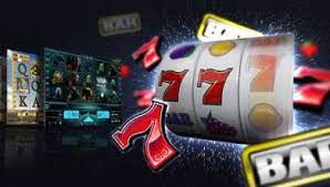 Fitur Auto Spin dalam Slot Online: Keuntungan dan Risiko